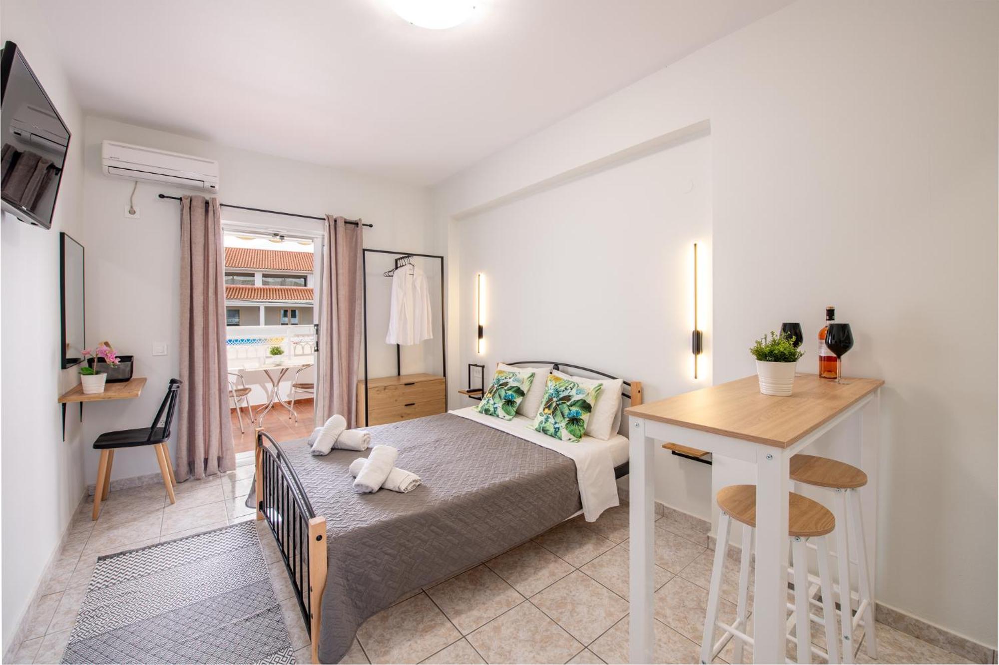 Apartment Avouris 2 Bedroom & Planos (Zakynthos)